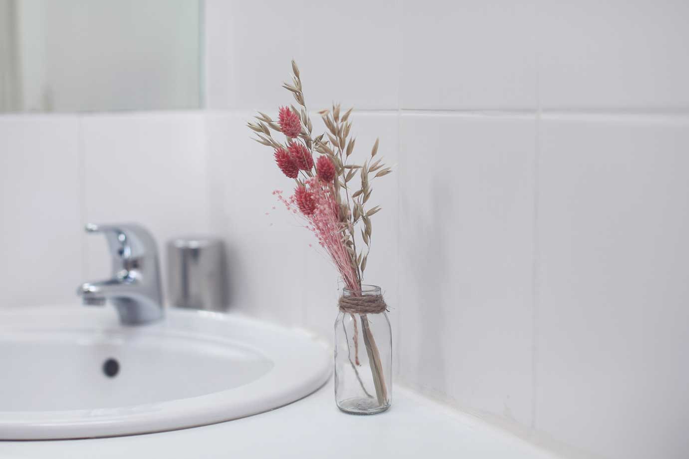 salle-de-bain-chambre-ecureuils-gite-la-hulotte-broceliande-bretagne
